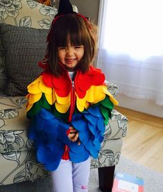 Aladdin Parrot Costume, Mary Poppins Costume Kids, Homemade Halloween Costumes For Kids, Zombie Couple Costume, Halloween Costume Ideas For Kids, Easy Homemade Halloween Costumes, Halloween Costumes Kids Homemade, Costume Ideas For Kids