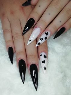 Rocker Nails, Black And White Nails, Engagement Nails, Goth Nails, Stiletto Nails Designs, Work Nails, French Acrylic Nails, Pretty Nail Art Designs