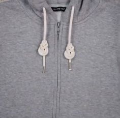 How to Tie Hoodie Strings? 10 Stylish Hoodie String Knots You Can Try Today How To Draw Braids, Uncle Mike, Designer Baby, Fashion Hacks