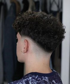 Mid Fade Haircut Curly Hair, Curly Hair Low Fade Men, Mid Fade With Curly Hair, Drop Fade Wavy Hair, Low Drop Taper Fade, Mid Fade Textured Top, Low Taper Fade Fluffy Hair, Mid Fade Curly Hair Men