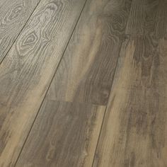 an image of wood flooring that looks like it has been cleaned and is ready to be used