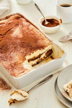 there is a cake in the pan on the table