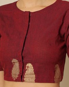 Maroon Blouse Designs, Blouses Formal, Velvet Blouse Design, Brocade Blouse Designs, Designer Blouses Online, Memories Art, Official Dresses, Blouse Tops Designs, Formal Saree