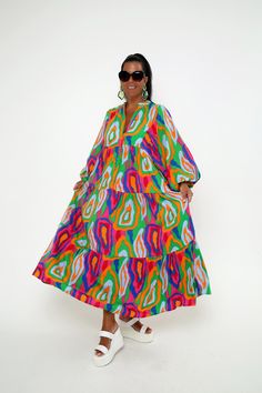 Women's Printed long Sleeve V Neck Colorful Maxi Dress Casual Viscose Dress Kaftan Dress Caftan dress Colorful one size unique dress Fits sized US6 to US16 Model Size : Height : 5'7" Weight : 140 lbs Multicolor Abstract Print V-neck Maxi Dress, Multicolor Flowy V-neck Maxi Dress, Bohemian Flowy Multicolor Maxi Dress, Flowy Multicolor Bohemian Maxi Dress, Bohemian Multicolor Flowy Maxi Dress, Vibrant Multicolor V-neck Midi Dress, Casual Multicolor Maxi Dress With Abstract Print, Multicolor Flowy Maxi Dress For Festival, Vibrant Green Dress For Vacation