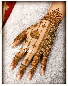 henna designs for hands and feet