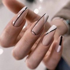 Nail Art Simple Elegant Kulit Sawo Matang Daily Nail Art And Design Work Nails, Her Nails, Casual Nails, Acrylic Nails Coffin Short, Neutral Nails, Orange Nails, Luxury Nails, Smooth Edges, Classy Nails