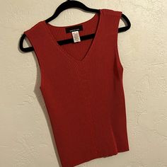 Jones New York Top, Size Xl, Rust Rayon And Nylon Stretch. Ribbed. Sleeveless, V Neckline Nwot Orange V-neck Knit Top, Orange Knit V-neck Top, Orange Stretch V-neck Top, Stretch Orange V-neck Top, Orange Ribbed Sleeveless Top, New York Top, Ribbed Knit Top, Orange Brown, V Neckline