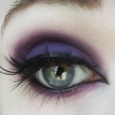 Eye Makeup Glitter, Outfits Anime, Make Up Designs, Make Up Inspiration, Yennefer Of Vengerberg, Makeup Stuff, Lips Shades