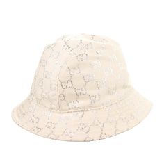 Gucci Bucket Hat Size Small. Cream Color With Silver Detail. Never Worn. Received As Gift And It Just Didn’t Fit. Silk Interior. Very Beautiful And A Great Neutral Color. Designer Hats Men, Gucci Bucket Hat, Rhombus Design, Luxury Gifts For Women, Leather Gloves Women, Luxury Hats, Gucci Gifts, Luxury Gifts For Her, Gucci Women