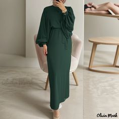 Olivia Mark - Elegant Maxi Dress - Traditional Malay-Indonesian Puan Long Gown Elegant Long Dress, Dress Traditional, Elegant Maxi Dress, Elegant Dresses Long, Kaftan Dress, Long Gown, Olivia Mark, Traditional Dresses, Dark Green