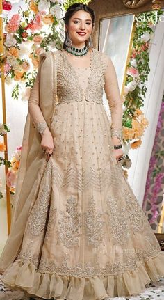 Pakistani Women Dresses, Shadi Dresses, Fancy Suit, Frock Fashion, Bridal Dresses Pakistan, Polka Dot Maxi Dresses, Pakistani Fashion Party Wear