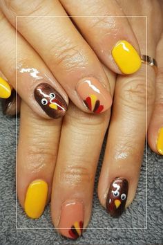 Turkey Nails Designs Easy, Easy Turkey Nail Design, Turkey Inspired Nails, Turkey Nails Acrylic, Turkey Thanksgiving Nails, Thanksgiving Nail Art Turkey, Thank Giving Nails Design, Thanksgiving Gel Nail Designs, Easy Thanksgiving Nail Designs