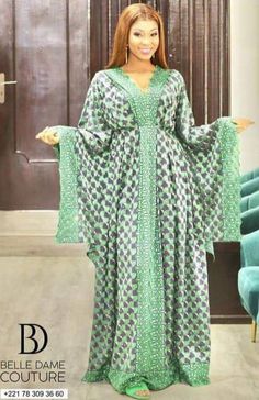 Gown For Party Wear, Senegambian Dress, Gown For Party, Kaftan Styles, African Fabric Dress, African Maxi Dresses, African Fashion Modern, African Fashion Women Clothing, African Traditional Dresses