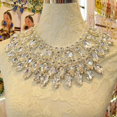 Stage Fashion, Crystal Bridal Jewelry Sets, Accessories For Wedding, Crystal Wedding Jewelry, Necklace Luxury, Necklace Big, Trendy Necklace, Jewelry For Men, Dress Belt