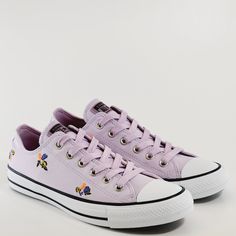 Converse Chuck Taylor All Star Ox We Are Stronger Together Pale Amethyst Pink / White / Black Canvas Women's Sneakers A01735f Nwt Brand: Converse Model: Chuck Taylor All Star Lift Ox Style Code: A01735f Color: Pale Amethyst / White / Black Gender: Women's Size Guide: Us Women's 9 / Uk 7 / Eur 40 / Cm 25.5 We Make The Shoe. You Make The Stories. We Could Tell You That It’s The Og Basketball Shoe, Created Over 100 Years Ago. Or That The Design Has Largely Stayed The Same, Because Why Mess With A G Purple Converse Low Top, Converse Low-top Canvas Shoes With Embroidered Logo, Low-top Canvas Shoes With Embroidered Logo For Spring, Spring Low-top Canvas Shoes With Embroidered Logo, Low-top Embroidered Canvas Shoes For Spring, Converse Purple Sneakers For Spring, Purple Converse Sneakers For Spring, Spring Purple Converse Sneakers, Converse Model