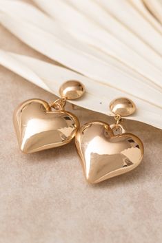 full gold heart stud earrings dangling fashion accessory jewelry stainless steel hypoallergenic water resistant tarnish free Big Heart Earrings, Bear Slippers, Heart Earring, Bride Earrings, Heart Fashion, Cozy Gift, Big Earrings, Bow Hair Clips, Big Heart