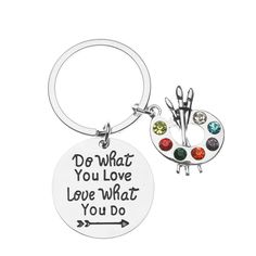 a keychain with the words do what you love, love what you do on it