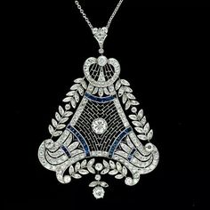 Antique pendant Ancient Treasure, The Edwardian Era, Edwardian Style, Master Piece, Sapphire Pendant, Edwardian Fashion, Edwardian Era