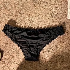 Womens Size Medium Bikini Bottoms Ruffled Black Bottoms Never Worn (Tried On And They Were Too Big On Me; I’m Normally A Small) Perfect Condition Cheeky W I L L A C C E P T R E A S O N A B L E O F F E R S Black Stretch Flirty Swimwear, Black Flirty Stretch Swimwear, Flirty Stretch Black Swimwear, Flirty Black Stretch Swimwear, Flirty Black Swimwear For Night Out, Shades For Women, P T, Black Ruffle, Black Bottoms