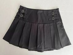 New Black Pleated Mini Skirt PacSun Buckles Size 6 Pleated Goth Punk Concert  | eBay Punk Style Pleated Mini Bottoms, Punk Style Pleated Fitted Mini Skirt, Black Grunge Pleated Mini Skirt, Punk Concert, Black Pleated Punk Mini Skirt, Gothic Pleated Mini Skirt, Concert Signs, Black Pleated Mini Skirt, Pleated Mini Skirt