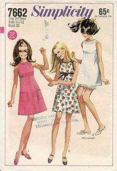 "1960s Simplicity 7662 Vintage Sewing Pattern - Young Junior/Teens Dress in Two Lengths and Shorts: The sleeveless A-line dress with empire waistline has \"cut-away\" armholes, slightly lowered round neckline and back zipper. V. 1 has \"stand-up\" collar, top-stitching and patch pockets. V. 1 & 2 are regular-length. Collarless V. 2 has braid trim. Collarless above knee-length V. 3 with daisy medallion trim has matching shorts with elastic waistline casing. Size: 11/12 Bust: 32 Waist: 25 Hip: Vintage Sewing Patterns 1970s Retro, 60s Dress Sewing Pattern, 1970 Short Dress, 60s Dress Pattern Free, 1960s Dress Pattern, Authentic 60s Fashion, 60s Teenage Fashion, Twiggy 60s Fashion, 1960s Teen Fashion