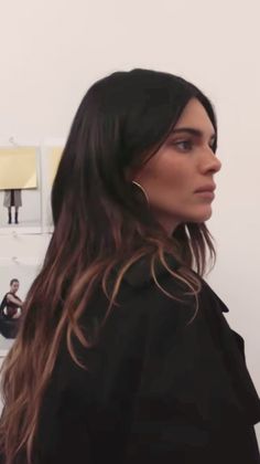 Kendall Jenner Blonde Highlights, Kendall Jenner Hair Color Brown, Kendall Jenner Black Hair, Kendall Haircut