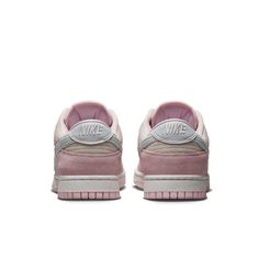 DV3054-600 Nike Dunk Low Pink Foam, Nike Original, Black Queens, Nike Models, Limited Edition Sneakers, Clean Shoes, Nike Dunk Low, The Vamps, Dunk Low