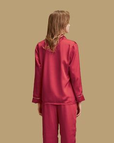 Indulge in the epitome of luxury and elegance with our Luxury French-Style Double-Row Buttons Velvet Pajama. Crafted with meticulous attention to detail, this pajama set combines timeless French-style with the perfect blend of comfort and sophistication. Double-Row Buttons Home Wear Pajama Outer Layer Skin-friendly and breathable, shiny and glossy, fine and soft, resistant to pilling Inner Layer-Hi-Tech Thermal Insulation Heavyweight Insulating Fabric 3 Colors for Luxury Pajamas for Women Elevat Elegant Long Sleeve Sleepwear Set, Festive Long Sleeve Loungewear Sets, Classic Loungewear, Linen Nightgown, Luxury Pajamas, French Style Homes, Pajamas For Women, Silk Nightgown, Pajama Robe