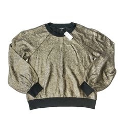 Express Women's Metallic Gold Pullover Sweater Medium New With Tags. Quick Shipping! Gold Shirts, Metallic Sweater, Black Sparkle, Black Trim, Matte Gold, Metallic Gold, Black Fabric, Long Sleeve Pullover, Gold Black