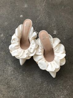 Stell Mule in Ivory Brother Vellies, Perfect Wedding Shoes, Denim On Denim, Fishtail Braid, Stiletto Sandals, Carrie Bradshaw, Pretty Shoes, Dream Shoes, Mode Inspiration