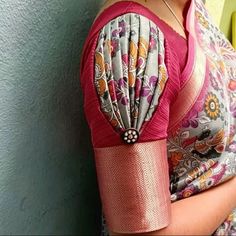 Pattern Blouse For Cotton Saree, Blouse Hands Design Models, Blouse Patch Work Designs, Blouse Degine, Latest Fashion Blouse Designs, Aari Blouses, Plain Blouse Designs, Latest Blouse Neck Designs, Saree Function