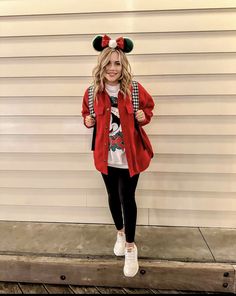 Disney Outfits Family, Christmas Disney Outfits, Family Christmas Pictures Outfits