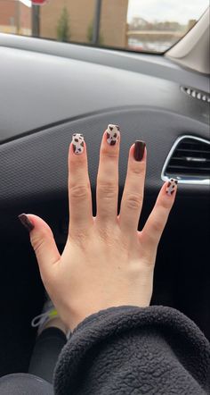 Brown Cow Acrylic Nails, Cow Print Gel Nails Short, Brown Cow Print Nails Short, Brown Cowprint Nails, Cow Nails Brown, Fall Cow Print Nails, Cow Print Nails Brown, Brown Cow Nails, Short Cow Print Nails