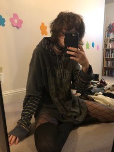 Amab Nonbinary, Femboy Outfits Aesthetic, Femboy Outfit, Ftm Outfits, Non Binary People, Fire Fits, Vibe Clothes