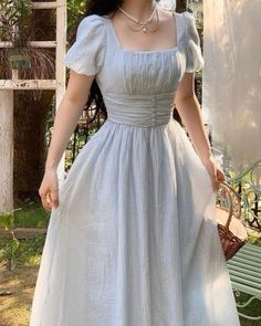 Vestido blanco Modest Girly Outfits, Old Fashion Dresses, Quick Outfits, Vestidos Vintage, Modest Fashion Outfits, Modest Dresses