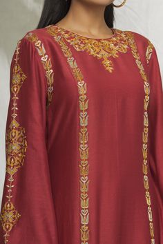 Buy Maroon Chanderi Embroidered Thread Work High Neck Floral Kurta Set For Women by Rar Studio Online at Aza Fashions. Punjabi Dress Design, Embroidered Salwar, Clothing Store Interior, Embroidery Boutique, Kurta Set For Women, Simple Kurta Designs, Bridal Dresses Pakistan, Pakistani Fashion Party Wear, A Line Kurta