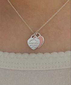 Tiffany Necklace Pearl, Pink Double Heart Tag Pendant, Tiffany And Co Heart Pendant, Tiffany Double Heart Necklace Pink, Tiffany Pink Necklace, Tiffany And Co Necklace Pink, Tiffany Heart Necklace Aesthetic, Tiffany And Co Jewelry Aesthetic, Tiffney And Co Jewelry