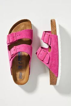 Birkenstock Suede Arizona, Birkenstock Suede, Mode Shoes, Preppy Shoes, Womens Sandals Summer, Footbed Sandals, Birkenstock Arizona