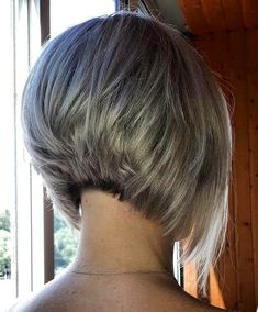 Κούρεμα Bob, Inverted Bob Hairstyles, Stacked Bob Hairstyles, Bob Hairstyles For Fine Hair, Best Short Haircuts, Bob Haircuts For Women, Short Bob Haircuts, Penteado Cabelo Curto, Short Haircut