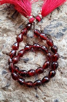 Description:  Item Code   -                   BCAB-855 Stone Name           -        Natural Red Garnet Stone Shape          -         Drops (Center  Drilled) Stone Size           -           6x7 to 6.5x9 MM (Approx.)  Length   -                          9 Inch.     Total Weight Carat   -       90 Ct (Approx.) Color         -                        Deep Brown Red Transparency      -            Translucent. Clarity           -                   SI Quality    -                         Top Country Deep Brown, Garnet Necklace, Garnet Stone, Natural Red, Red Garnet, Garnet, Gems, Jewelry Necklaces, Bathing Beauties