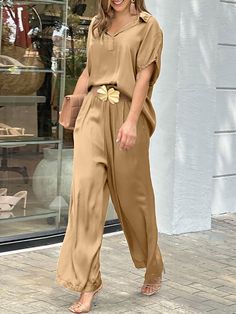 Plus Size Summer Fashion, Wide Leg Pants Outfits, Tracksuit Outfit, Leg Pants Outfit, Two Piece Pants Set, Mini Robes, Plus Size Summer, Loose Outfit, Summer Blouses