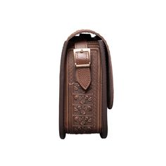 Brown Leather Crossbody Bag, a Versatile and Stylish Choice for Women's Everyday Needs Dimensions: External: 9.6 x 9.8 x 3.9 inches (24.5 x 25 x 10 cm) Internal: 8 x 8.4 x 3.1 inches (20.5 x 21.5 x 8 cm) Adjustable Shoulder Strap Length: Range from 41.7 to 58.2 inches (106 to 148 cm) for personalized comfort. Special requests for longer strap lengths can be accommodated. Weight: Approximately 2.17 pounds (985 grams) Features: Spacious main compartment Secure hard button pocket Additional small p Brown Leather Crossbody Bag, Purse For Women, Leather Crossbody Bag, Leather Crossbody, Brown Leather, Crossbody Bag, Shoulder Strap, For Women, Leather