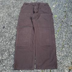 Vintage Y2k Carhartt Brown Double Knee Work Wear Carpenter Pants. Great Pair. Measure 34x32 And A 9.5 Leg Opening. Please Check Measurements Before Purchasing. I Do My Best To Show Any Flaws In Pictures. Quick Shipping! Bundles Encouraged! @Ants_haul On Instagram. 67!!! Carhartt Pants, Men Carhartt, Carpenter Pants, Khaki Chinos, Chinos Pants, Ants, Mens Bottom, American Vintage, Bottoms Pants