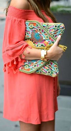 Black Pinterest, Inspiration Dress, Embellished Clutch, Estilo Hippie, Mode Boho, Foto Tips, Bold Accessories, Spring Jewelry, Boho Bags