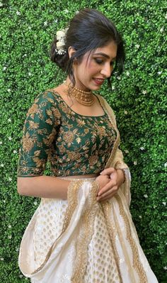 Mylanchi Function Dress Kerala, Maduramveppu Dress Kerala, Madhuramveppu Dress, Bridal Skirt And Top, Kerala Engagement Dress, Gold Blouse Designs, Wedding Matching Outfits, Onam Outfits