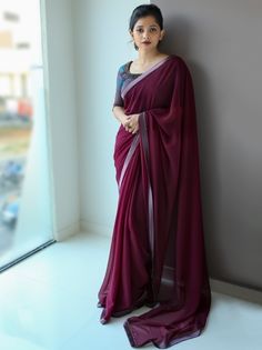 Georgette Saree Blouse Designs, Contrast Blouse Designs, New Saree Collection, Sarees For Girls, Designer Sarees Collection, Sarees For Women, Sari Blouse Designs, Indian Saree Blouses Designs, Simple Sarees