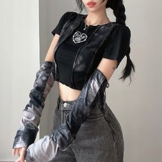 Material : Cotton, Spandex Package Included: Top and arm sleeves Pattern : Heart Design: Tie dye Length: Short Style: Fairy Grunge, Grunge Aesthetic Size (cm) Bust Waist Length Sleeve Length S 69.5 60 38.5 16-48 M 73.5 64 39.5 16-48 L 77.5 68 40.5 16-48 Size (inch) Bust Waist Length Sleeve Length S 27.36 23.62 15.16 6.30-18.90 M 28.94 25.20 15.55 6.30-18.90 L 30.51 26.77 15.94 6.30-18.90 Patchwork Tshirt, Arm Gloves, Crop Top With Sleeves, Crop Top Styles, Female Streetwear, Goth Clothes, Grunge Fairycore, Crop Top Women, Oufits Casual