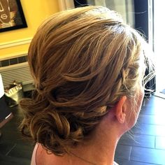 50 Ravishing Mother of the Bride Hairstyles Mother Of The Bride Hairdos, Style For Long Hair, Messy Bun For Short Hair, Formal Hairstyles For Short Hair