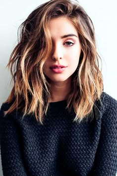 Superb Medium Length Hairstyles for an Amazing Look ★ See more: http://glaminati.com/medium-length-hairstyles-long-thick-hair/ Bob Hairstyles Medium, Long Bobs, Bronde Balayage, Bob Hair, Everyday Hairstyles, Medium Hair Cuts