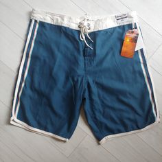 Hang Ten Men's Boardshorts Navy Flynn Side Stripes New Retail $40 Sz 33 Smoke & Pet Free Home Bundle To Save On Shipping!! Quiksilver O'niell Ripcurl Reef Billabong Roxy Volcom Rusty Hurley Swim Swimming Swimsuit Swim Shorts Swim Trunks Beach Pool Ocean Sun Surfer Surf Boarding Vans Converse Shorts Blue Summer Athletic Shorts, Cotton Surfing Shorts, Blue Sporty Surfing Shorts, Sporty Blue Surfing Shorts, Blue Cotton Athletic Shorts For Beach, Relaxed Fit Surfing Shorts, Blue Surfing Athletic Shorts, Blue Short Surfing Bottoms, Blue Athletic Shorts For Surfing